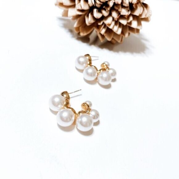 Pearl hoop  earrings  M47 - Picture 4 of 7